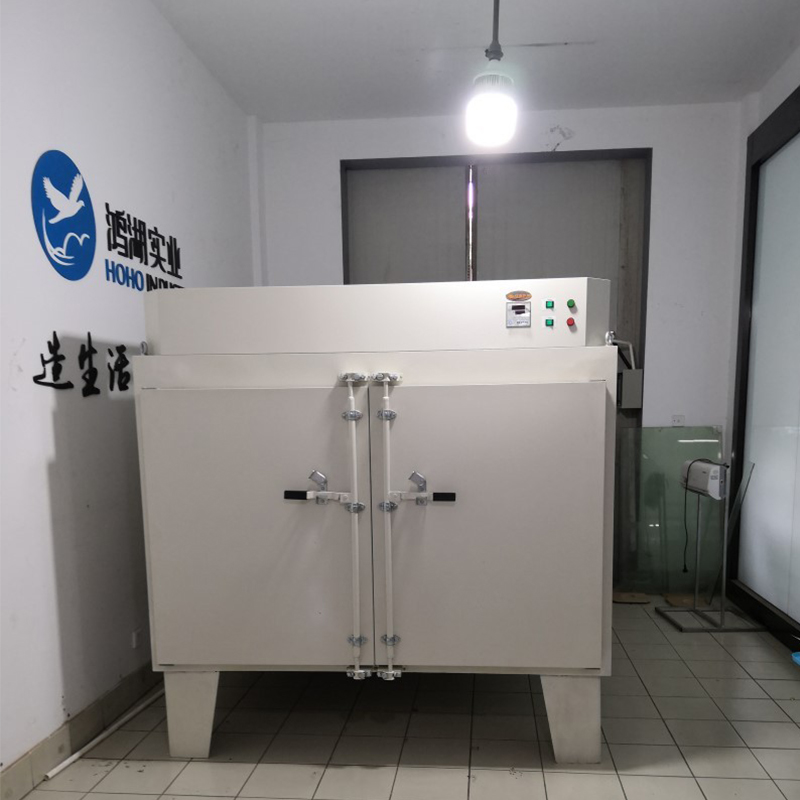 Prispôsobiteľná pec s fotochromatickým skleneným filmom